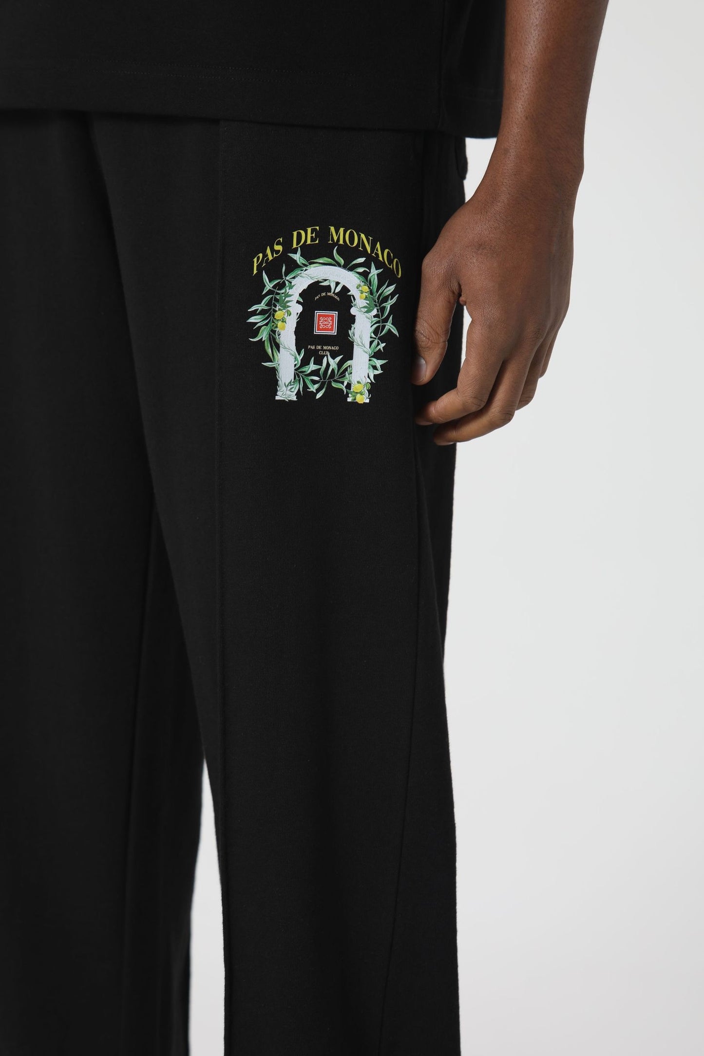 Pas De Monaco Revolta Joggers - Black