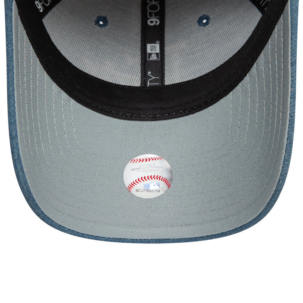 New Era 9FORTY Women’s Denim Icon Los Angeles Dodgers Cap - Washed Denim