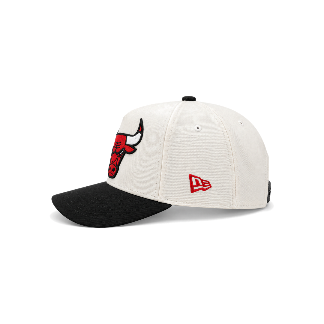 New Era Chicago Bulls 9FORTY Snapback -Cream & Black