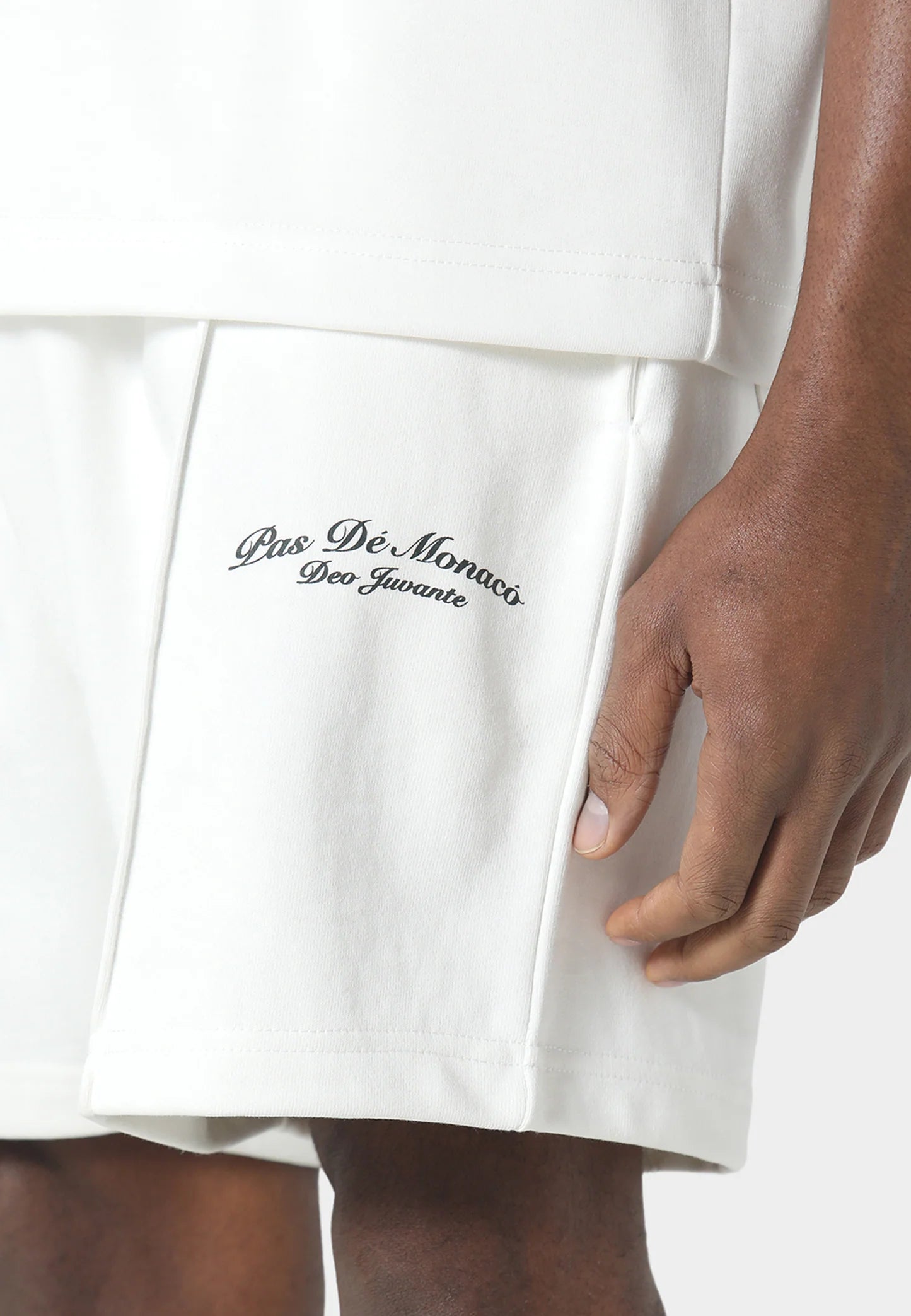 Pas De Monaco Ecrit Shorts - Off White