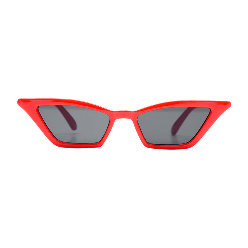 Prolific Cat Eye Sunglasses in Red